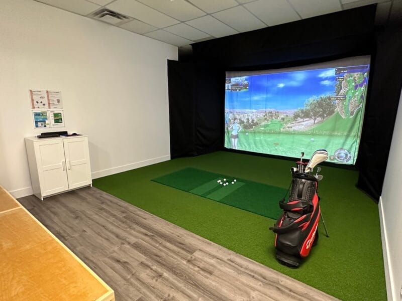 TARGET INDOOR GOLF - OSHAWA