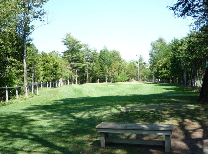 CEDAR LINKS DRIVING RANGE